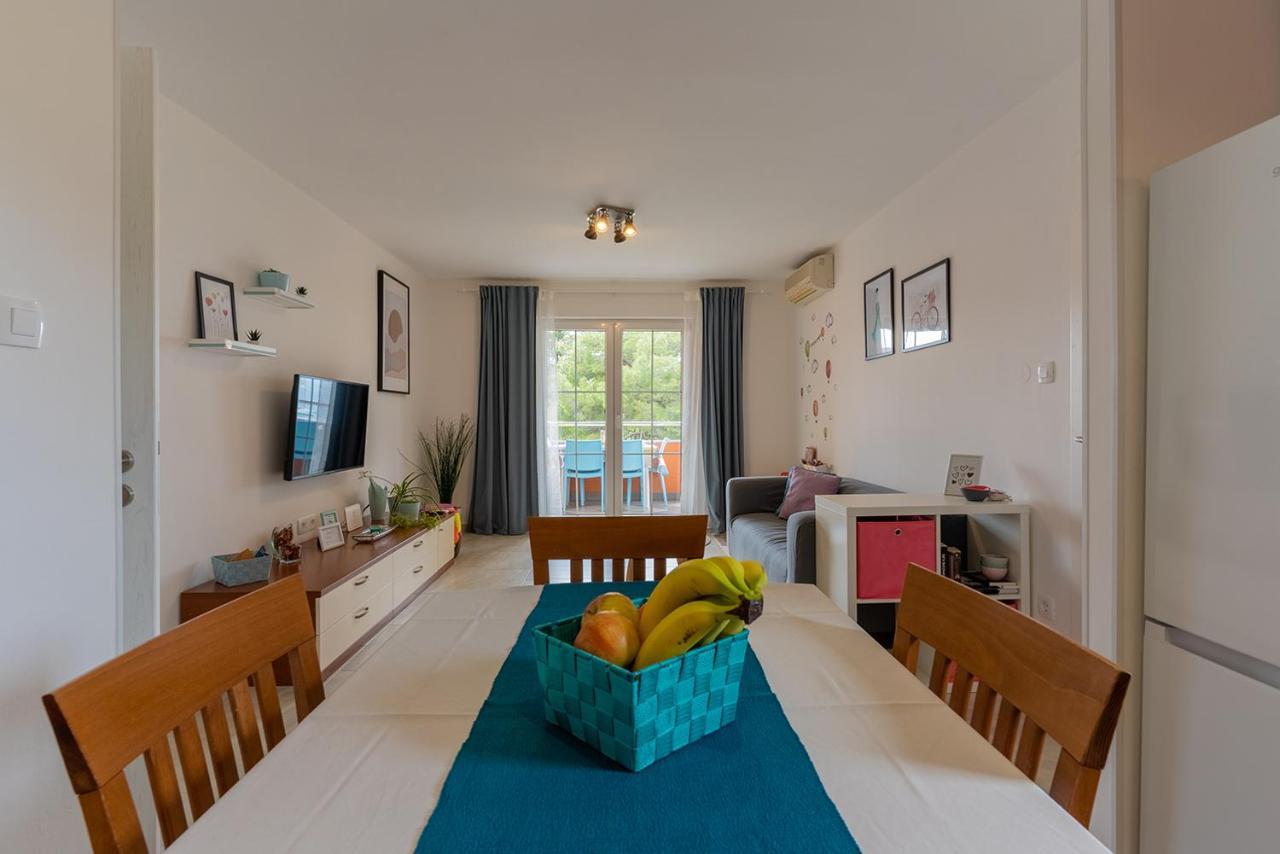 Apartmani Utmar Црес Экстерьер фото