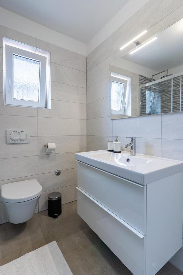 Apartmani Utmar Црес Экстерьер фото